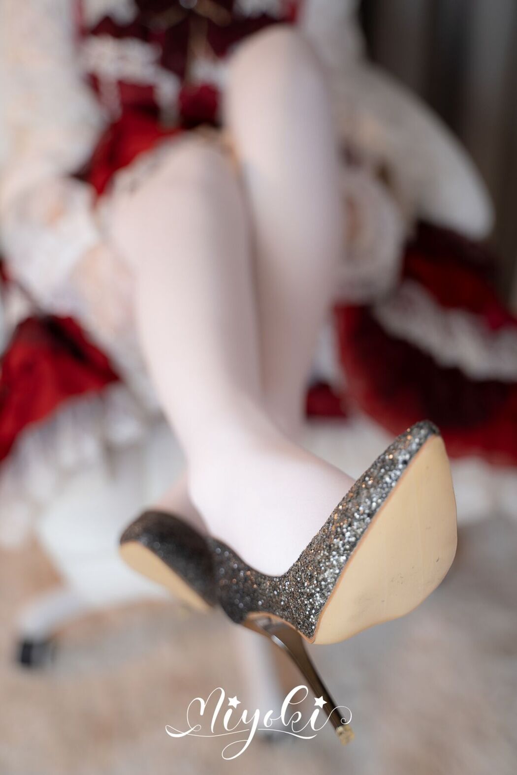 Coser@铃木美咲 – LO Girl Who Loves Friends