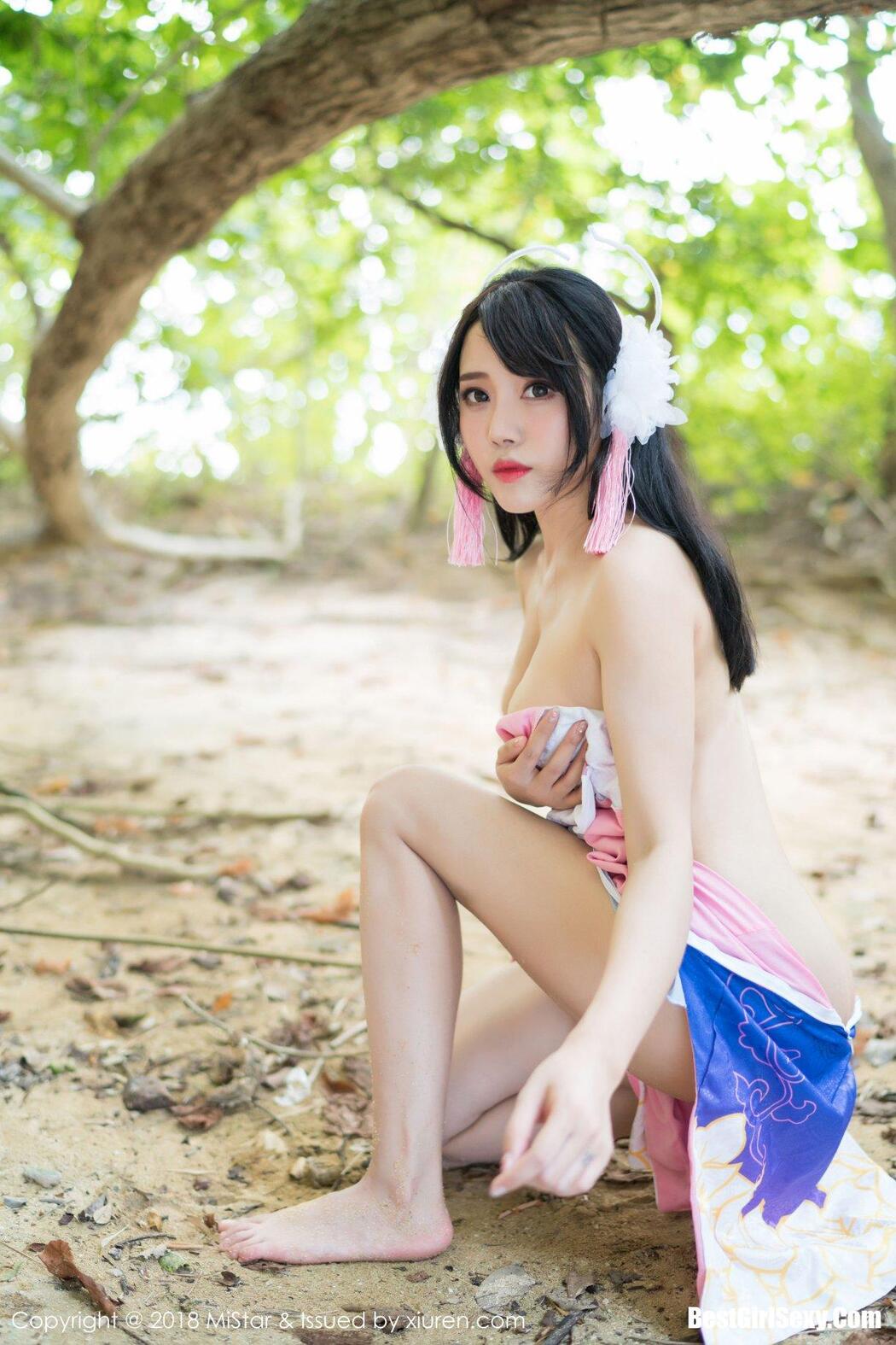 [MiStar] Vol.215 Dou Dou Jing Youlina