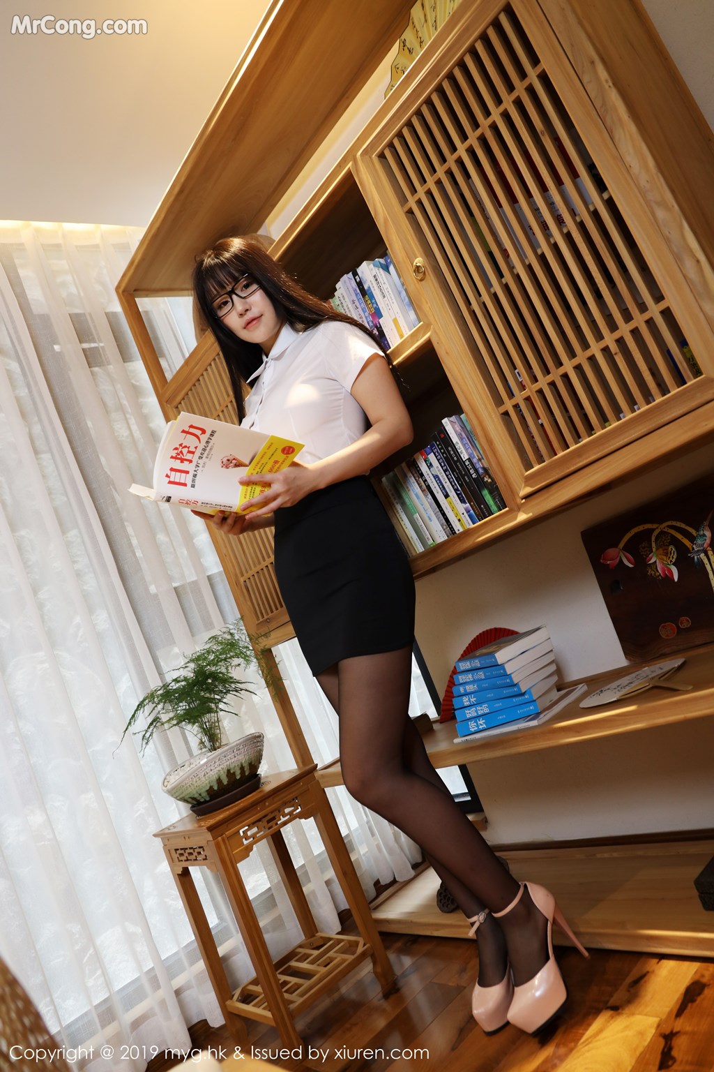 [MyGirl] Vol.368: Zhu Ke Er (Flower朱可儿) (102 images)