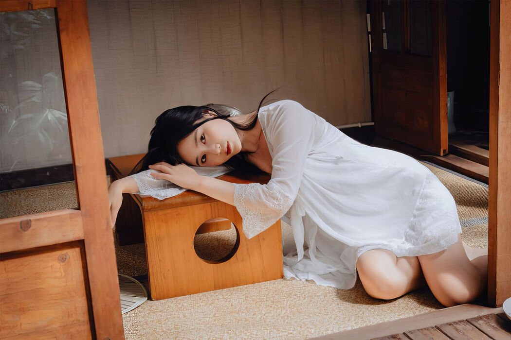 Coser@年年Nnian – 林间小屋