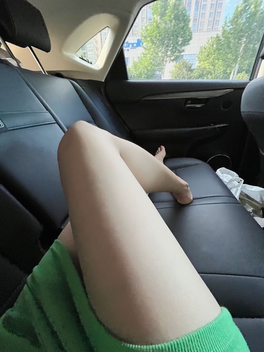 Coser@宝儿茹171 &ndash; 绿色包臀裙谁会不爱