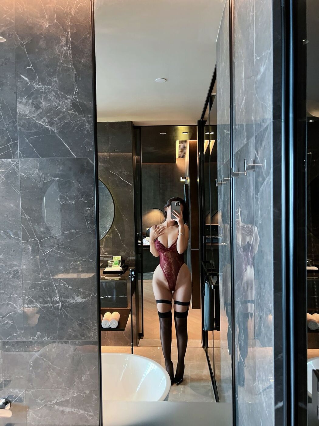 Coser@陈大小姐 &ndash; 紫色束身衣