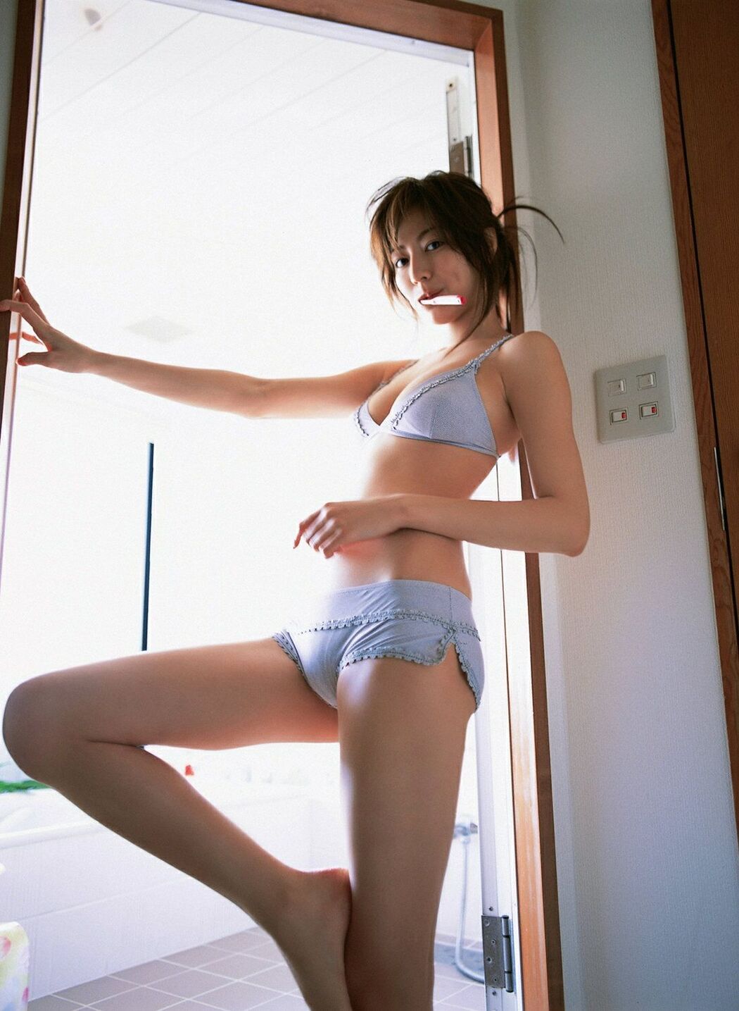 Sugimoto Yumi "Overwhelming Beautiful Girl" [YS Web] Vol.218