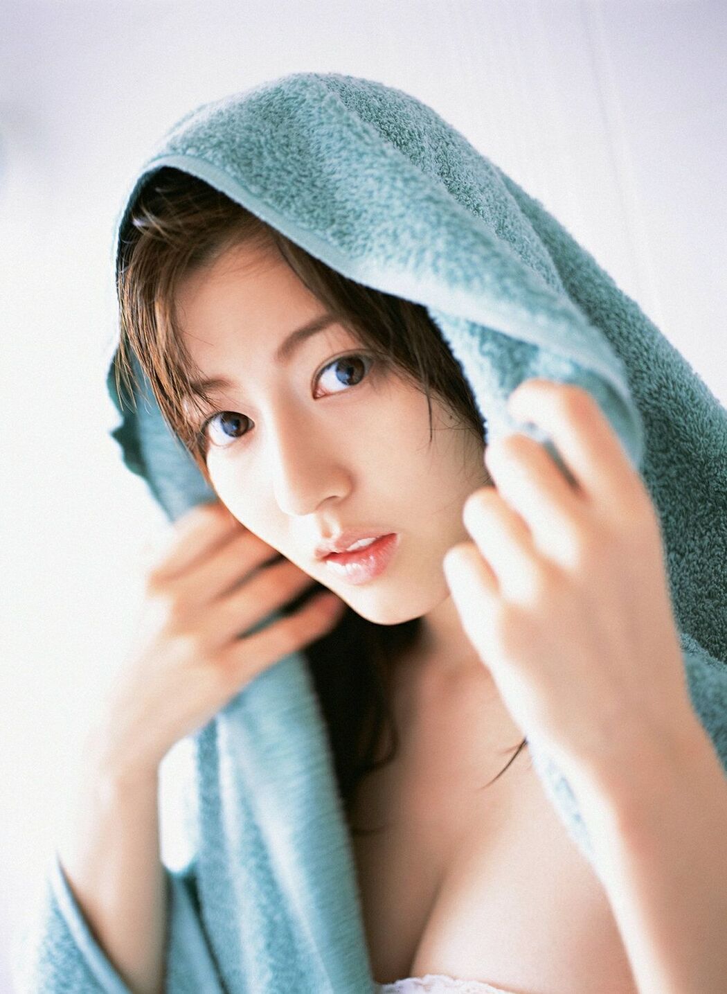Sugimoto Yumi "Overwhelming Beautiful Girl" [YS Web] Vol.218