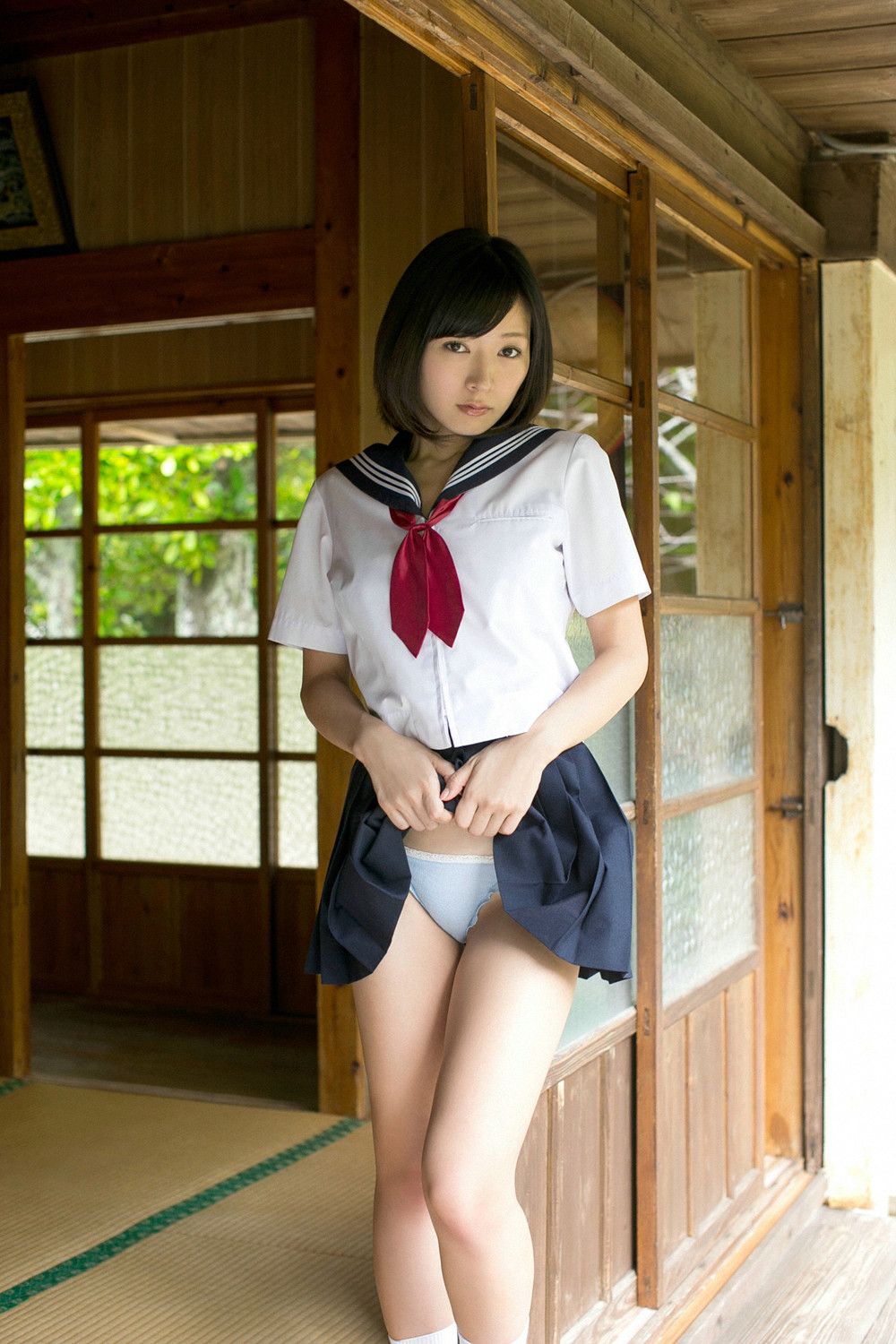 Ruri Shinato << Docking on a cute hip! >> [YS Web] Vol.603