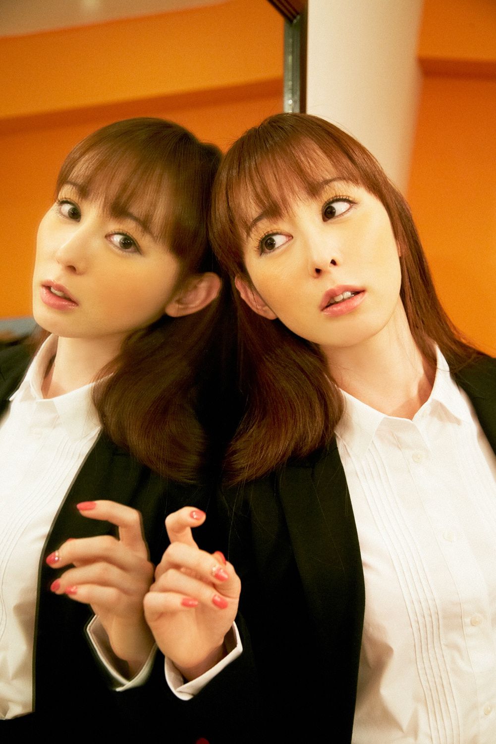 Rina Akiyama "Oshrina no Plaibe" [YS Web] Vol.556