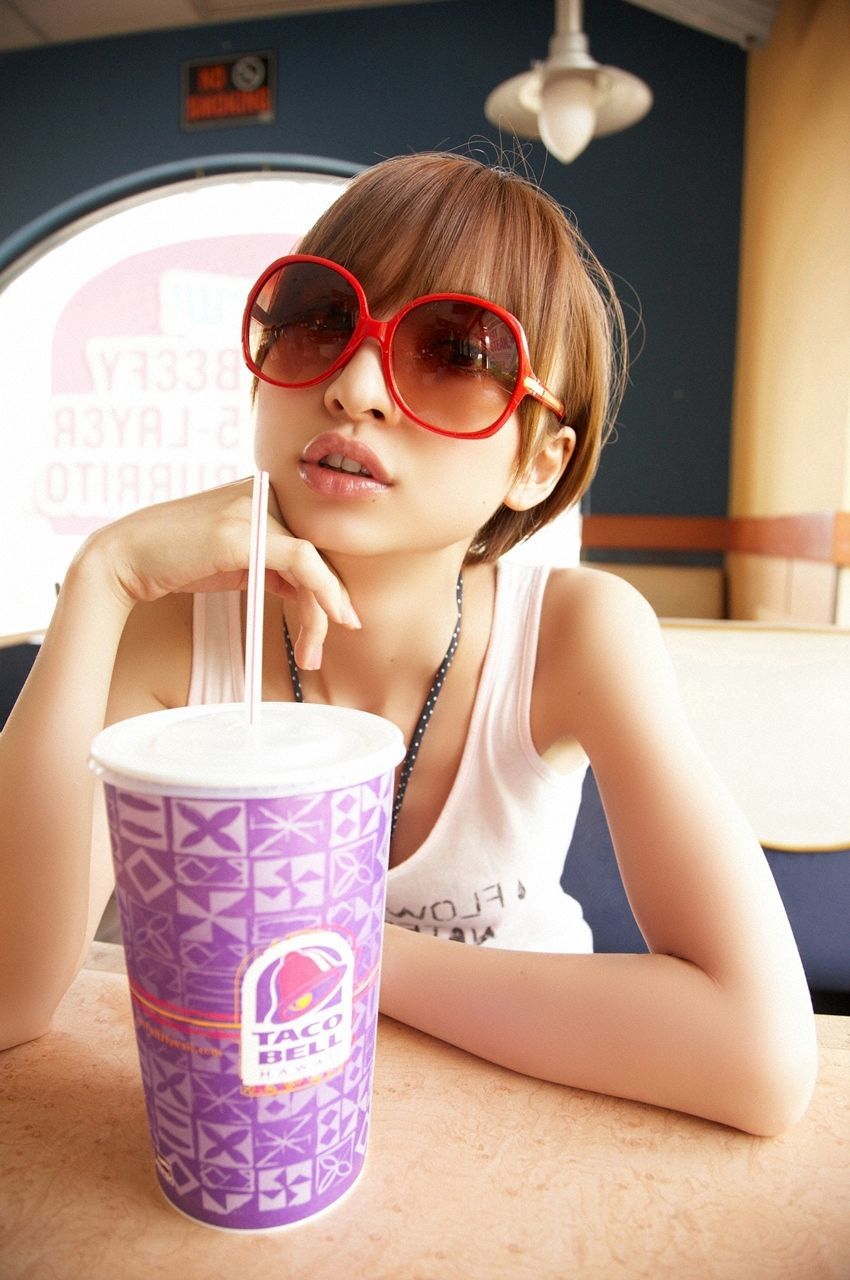 Shinoda Mariko "We're glad to see you again!" [VYJ] No.097