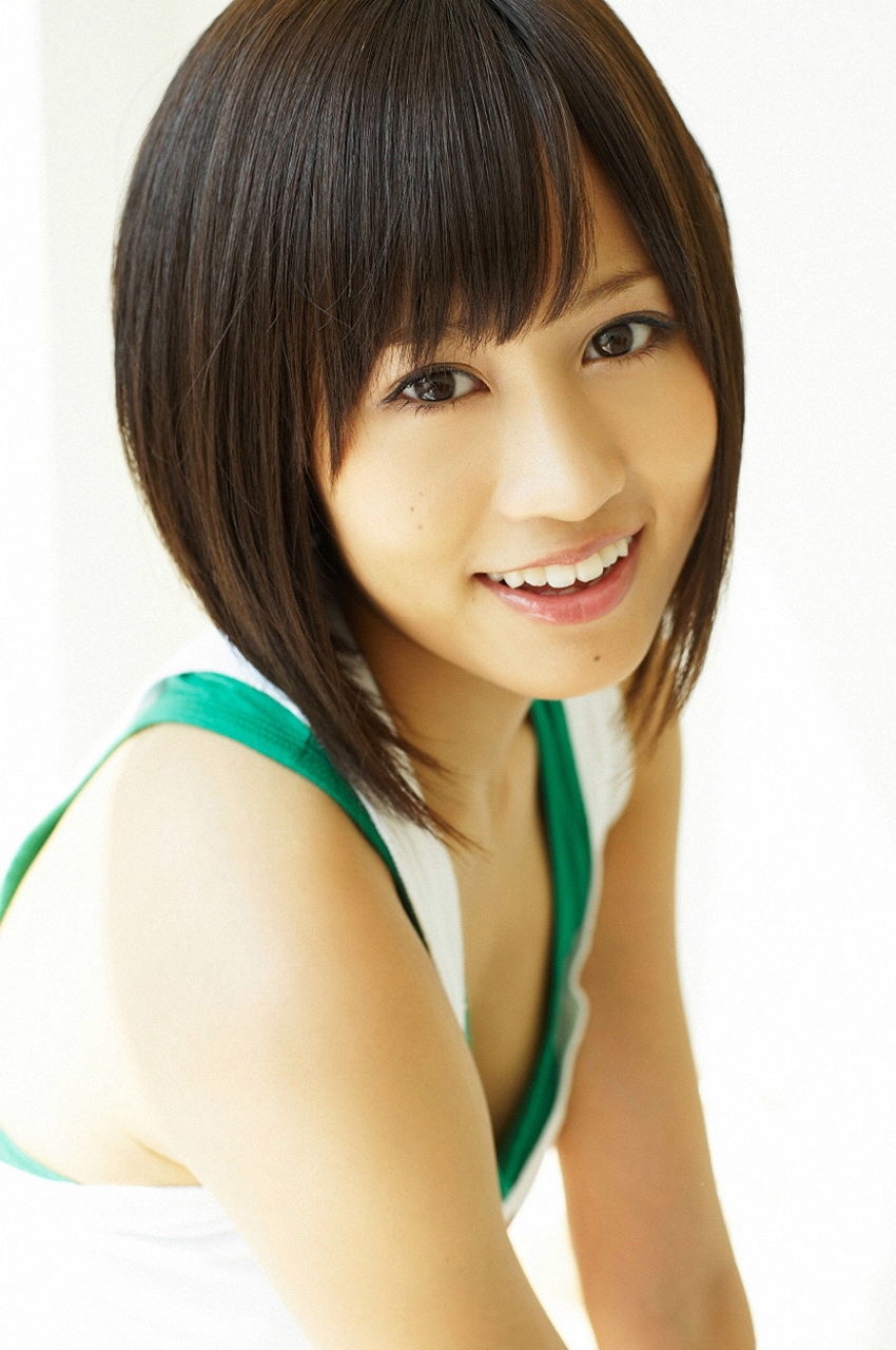 Atsuko Maeda << Atsuko Maeda Young Jump_Solo First Appearance >> [VYJ] No.104