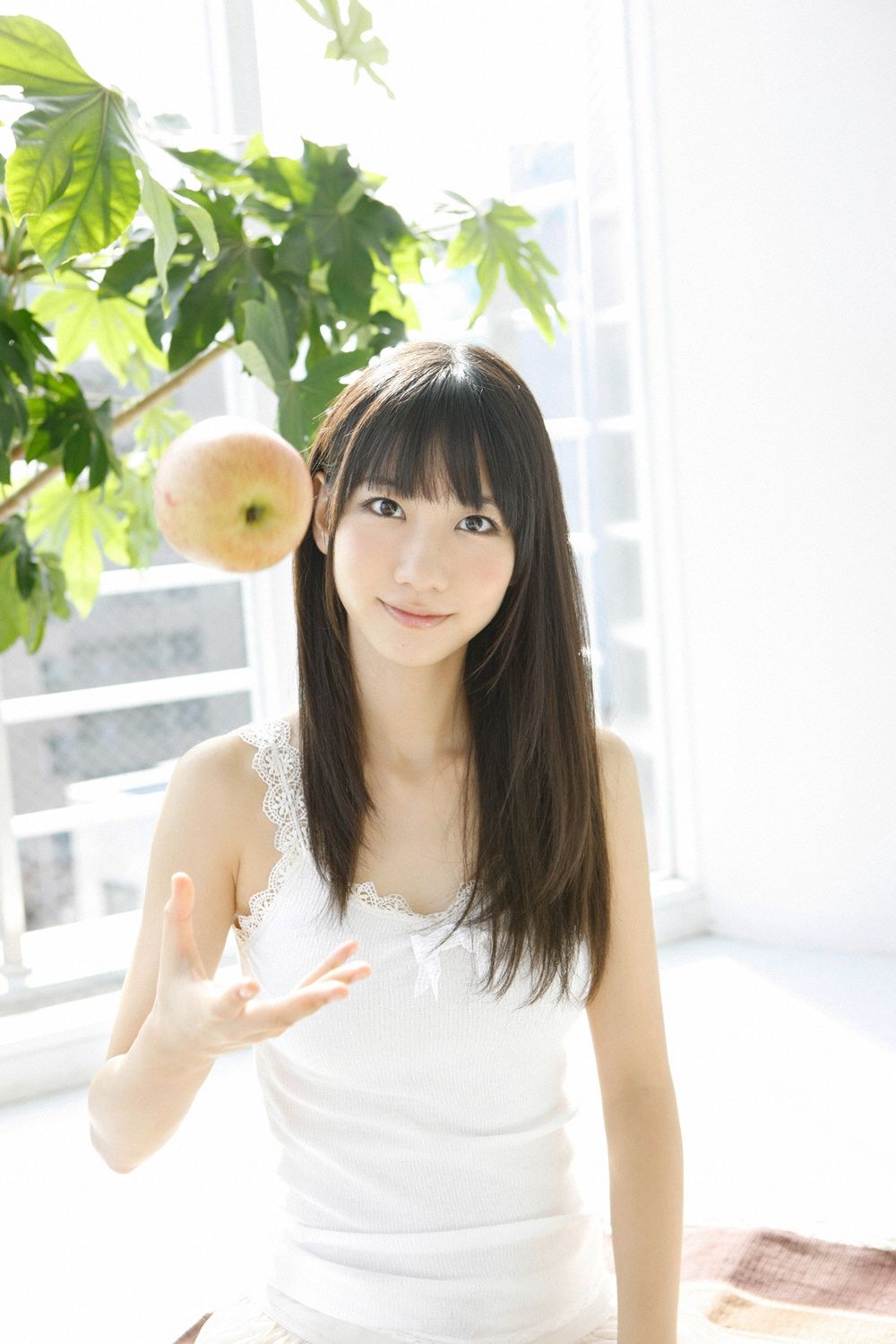 Kashiwagi Yuki "ひだまりゆきりん" [YS Web] Vol.446