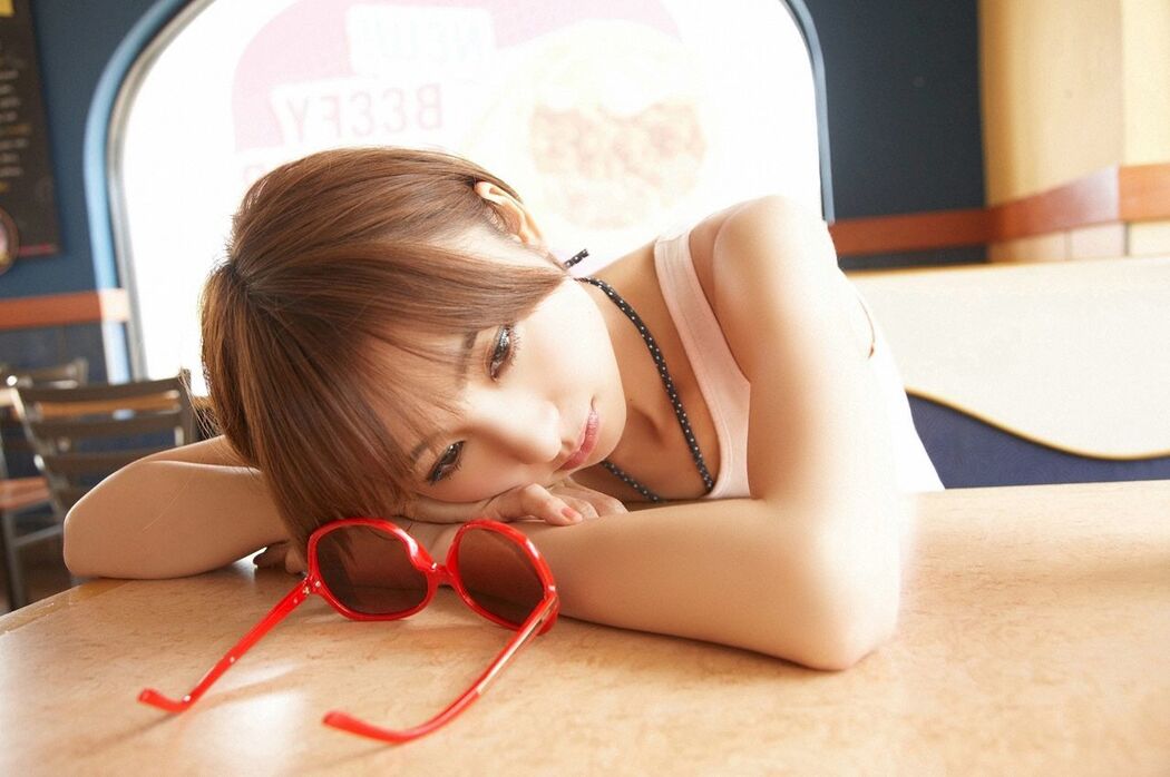 Shinoda Mariko "We're glad to see you again!" [VYJ] No.097