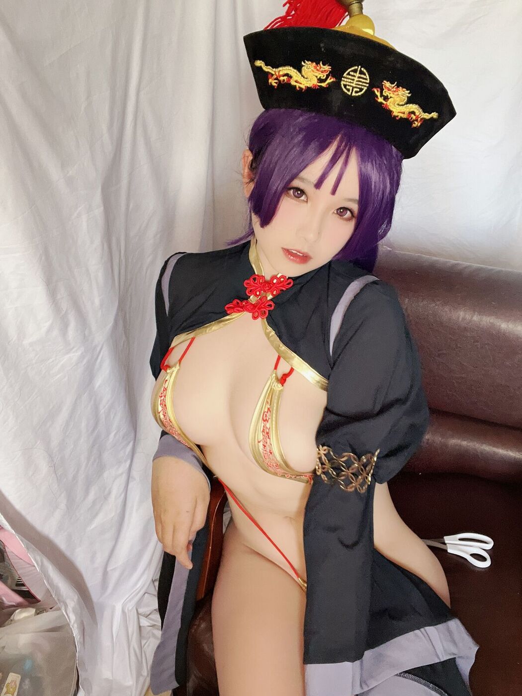 Coser@阿半今天很开心 – 奶光僵尸