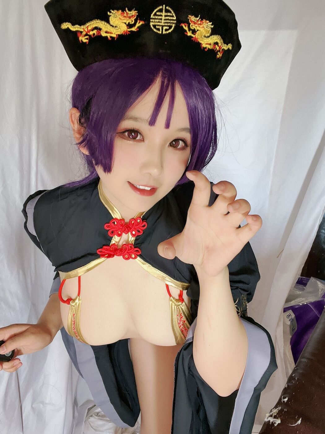 Coser@阿半今天很开心 – 奶光僵尸