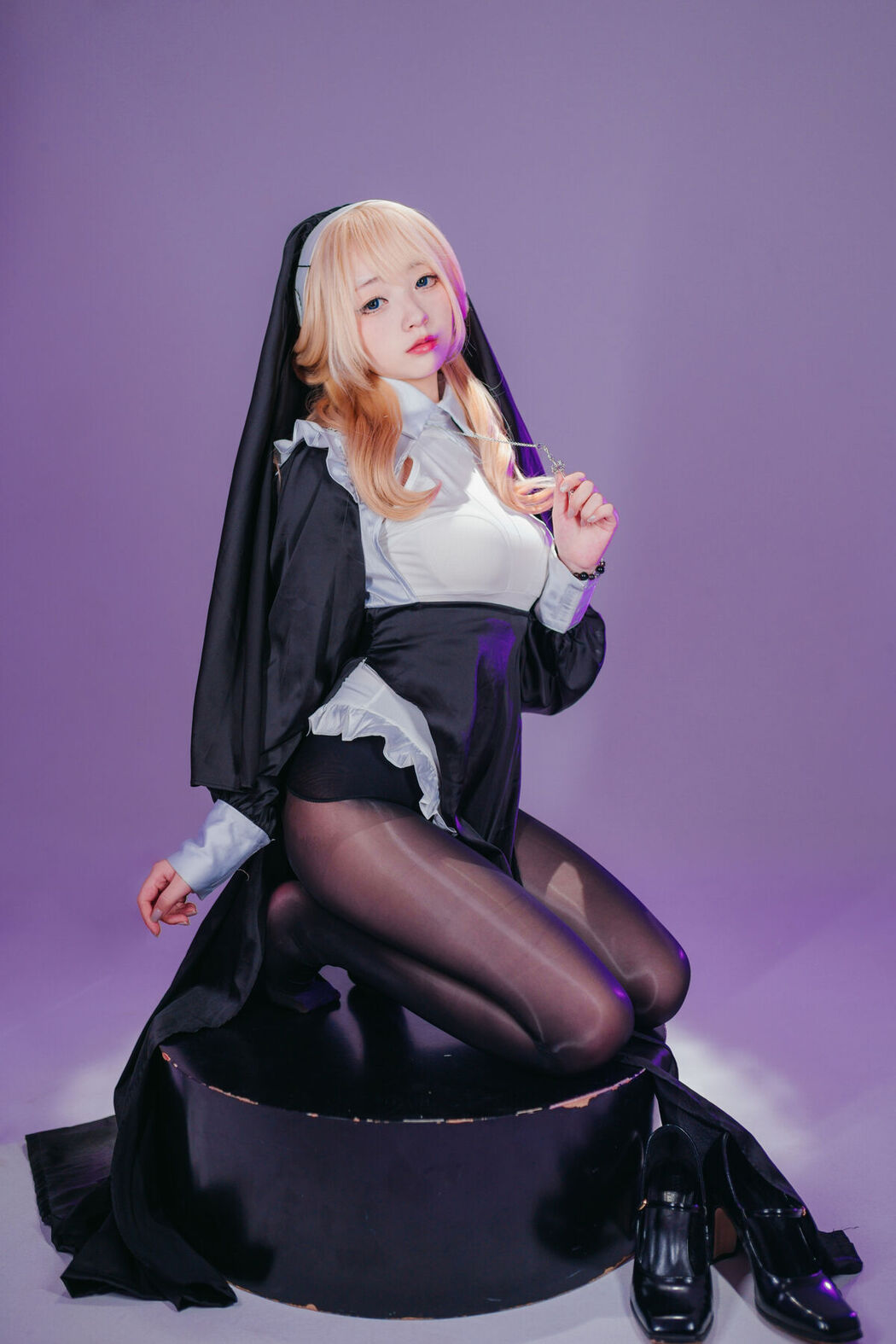 Coser@花铃 – 圣堂修女 Part1