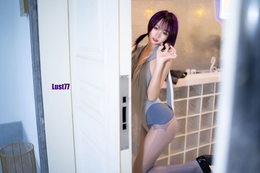 Coser@柒柒要乖哦 – 小灰兔