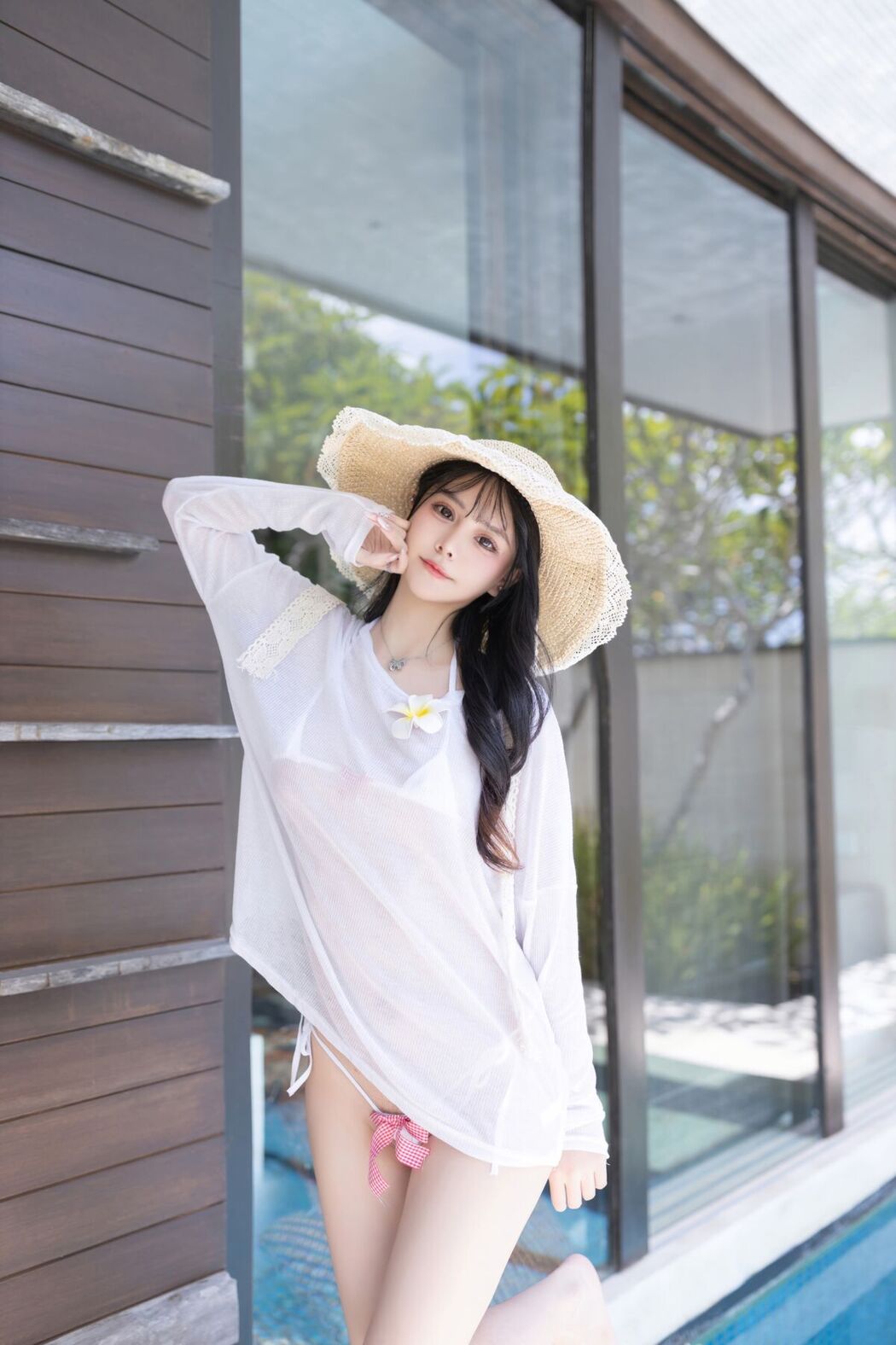 Coser@谢小蒽 – 白色泳装 Part1