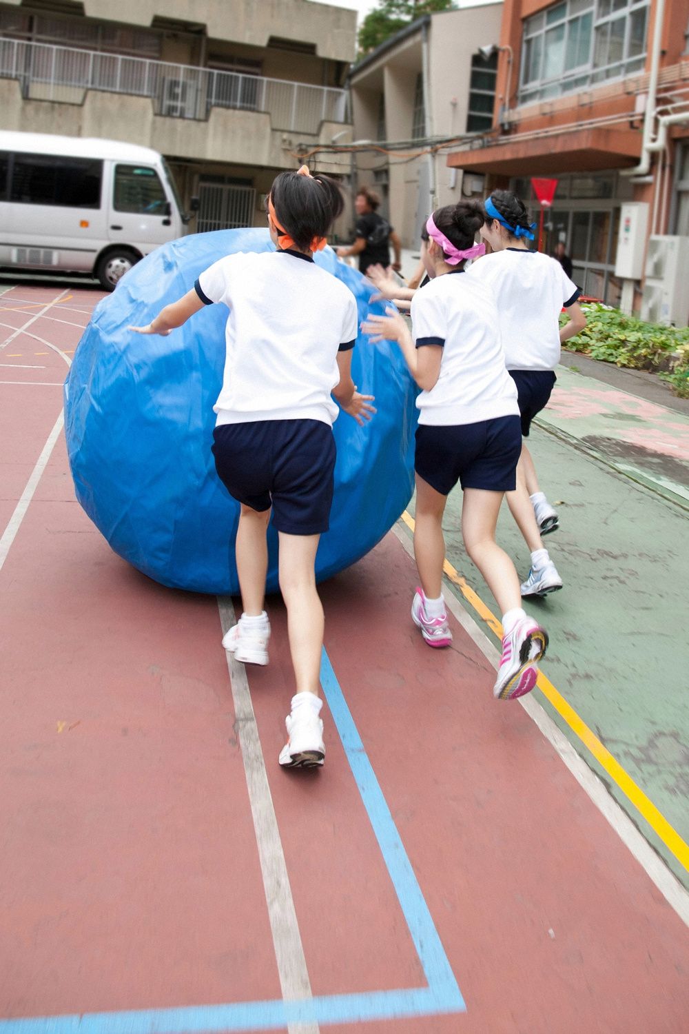 Good morning girl Chu! Chu! Chu! << Ao ☆ Momo ☆ Orange ☆ Athletic Meet >> [YS Web] Vol.529
