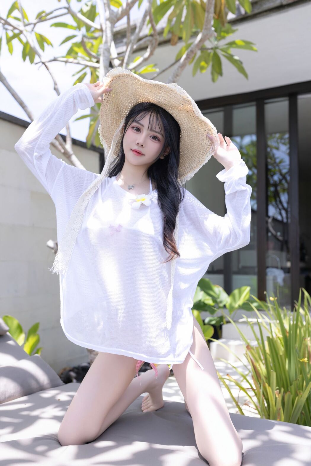Coser@谢小蒽 – 白色泳装 Part1