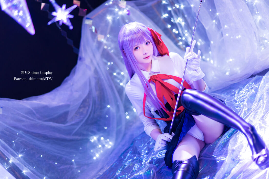 [Net Red COSER Photo] Weibo Girl Paper Cream Moon Shimo - BB