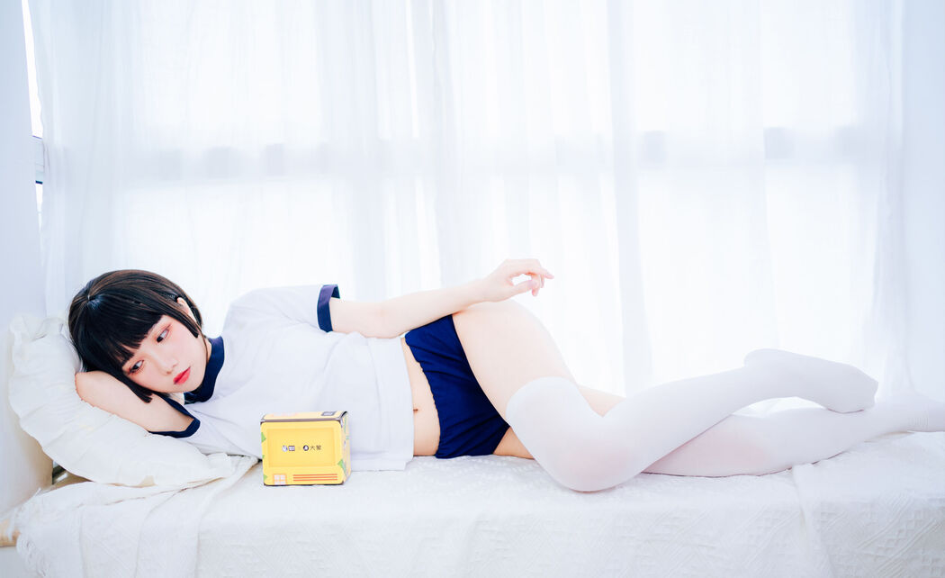 [Internet celebrity COSER photo] Anime blogger Guobaa sauce w - gym suit