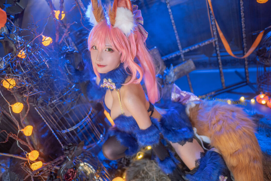 [Net Red COSER Photo] Bu Mikon - Dangerous Beast Tamamo Front Cover Photo