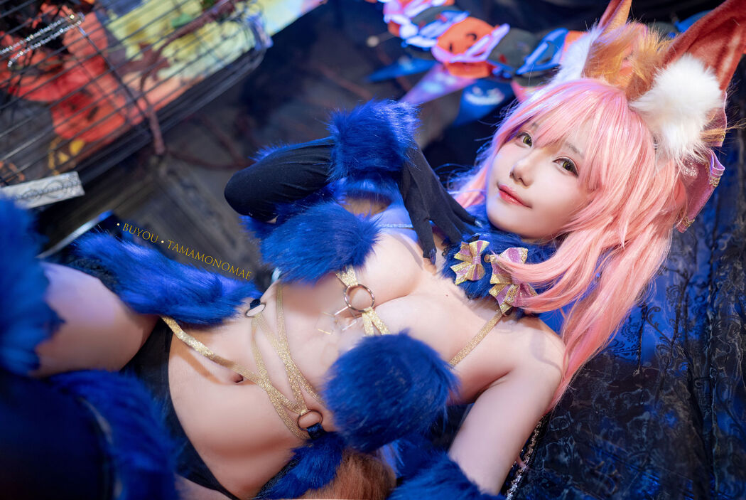 [Net Red COSER Photo] Bu Mikon - Dangerous Beast Tamamo Front