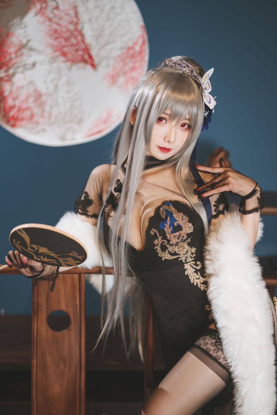 [Internet celebrity COSER photo] Anime blogger Feng Jiangjiang v - Louis IX cheongsam