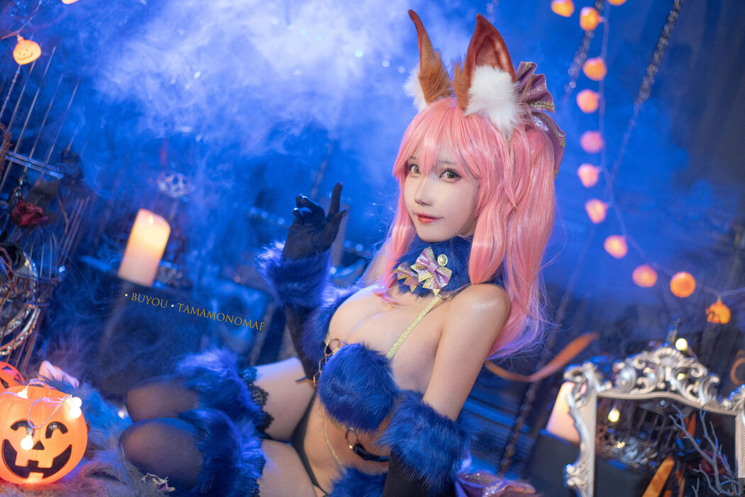 [Net Red COSER Photo] Bu Mikon - Dangerous Beast Tamamo Front