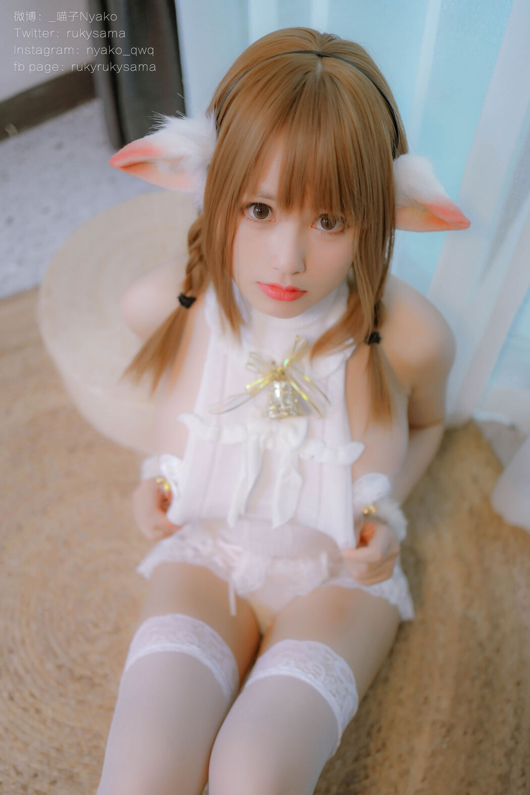 [Net Celebrity COSER Photo] Cute girl Nyako Meow - Beast Ear and Girl 2 - Little White Sheep Series Cover Photo