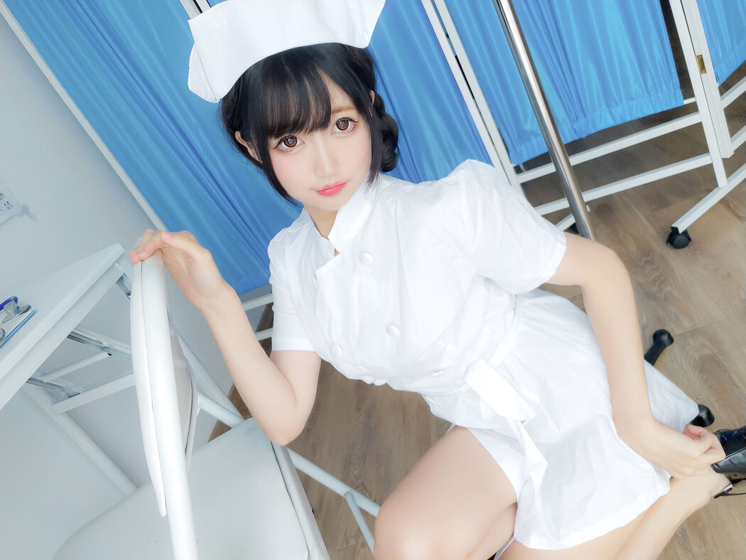 [Net Red COSER Photo] NAGISA Monster Meow [fantia] - Is it necessary for a caregiver?
