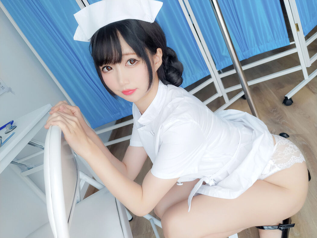 [Net Red COSER Photo] NAGISA Monster Meow [fantia] - Is it necessary for a caregiver?