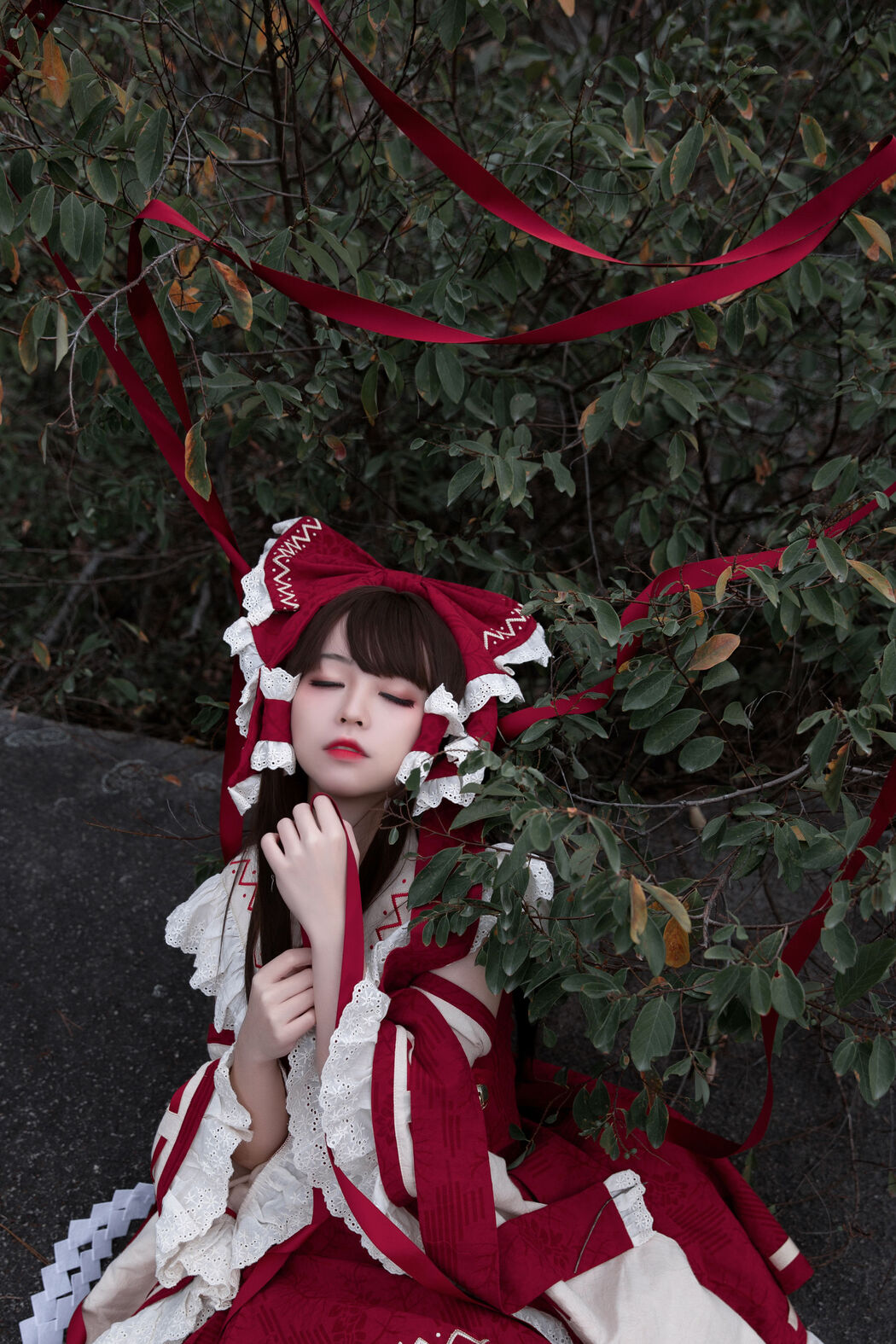 [Net Red COSER Photo] Anime blogger G44 will not be hurt - Reimu