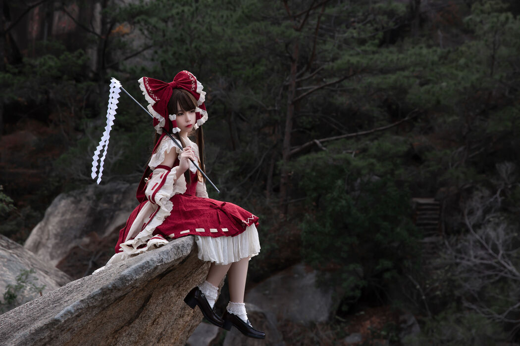 [Net Red COSER Photo] Anime blogger G44 will not be hurt - Reimu