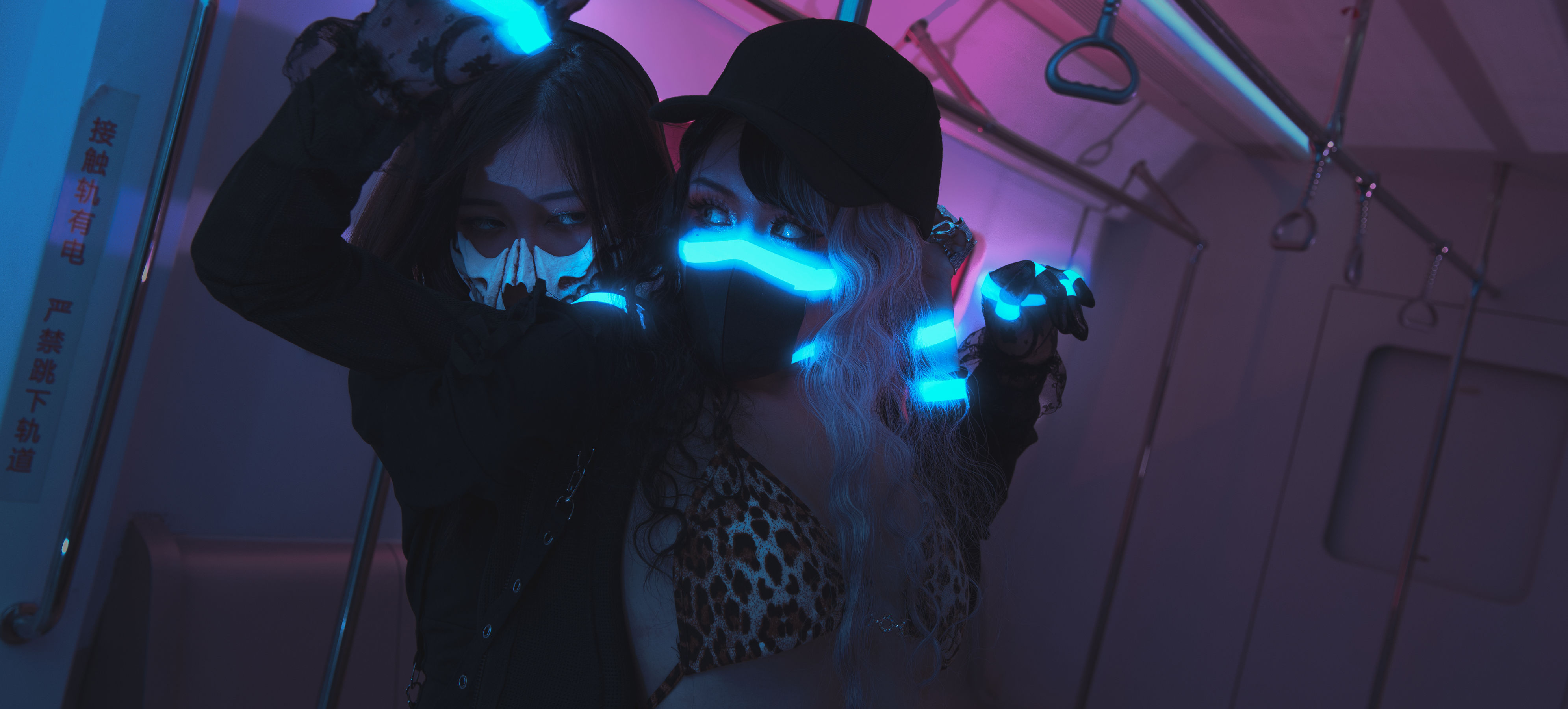 [Net Red COSER Photo] A Smile and Fragrance Photo - DX