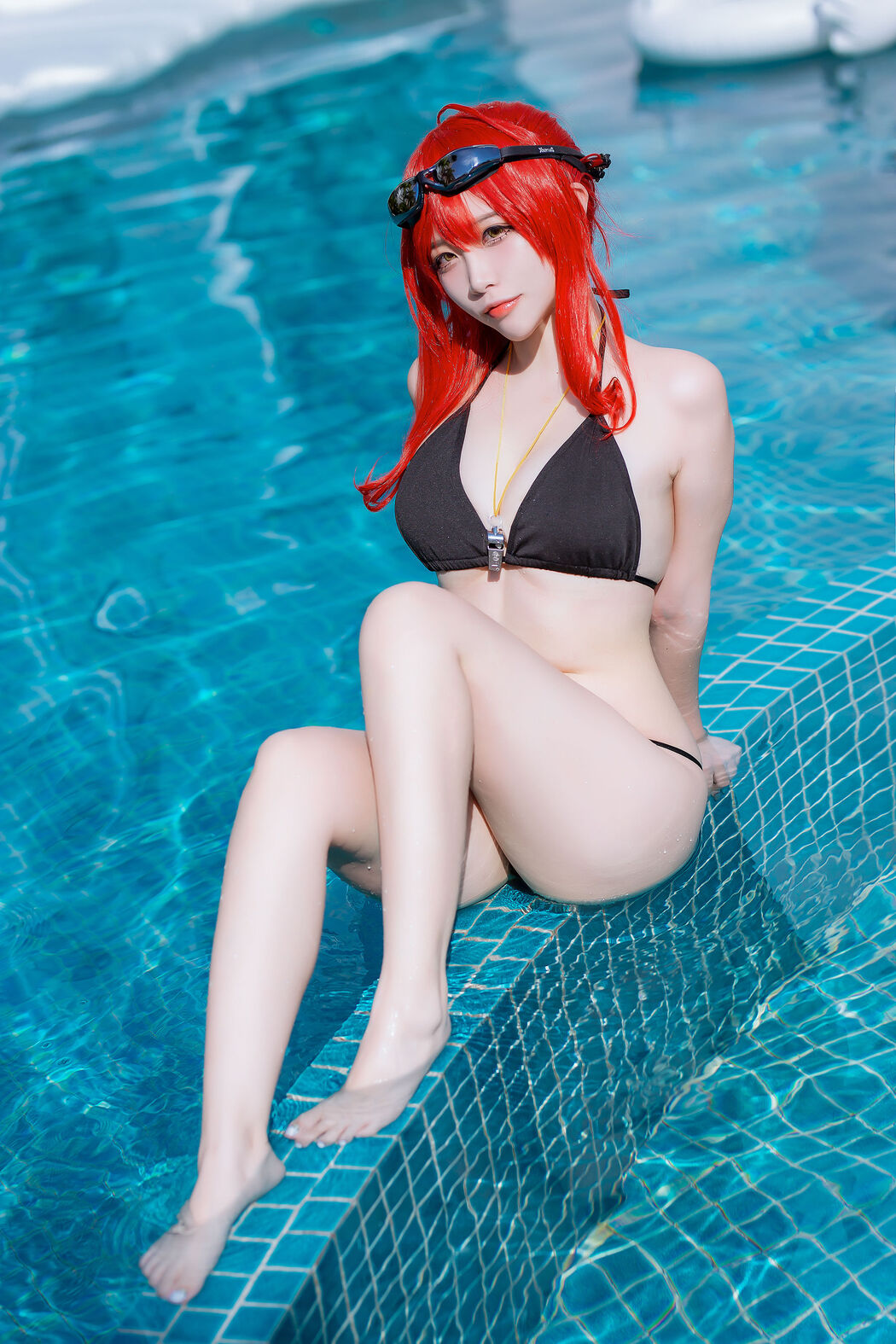 [Welfare COS] Popular Coser Nizo Nisa - Azur Lane Zara Swimsuit