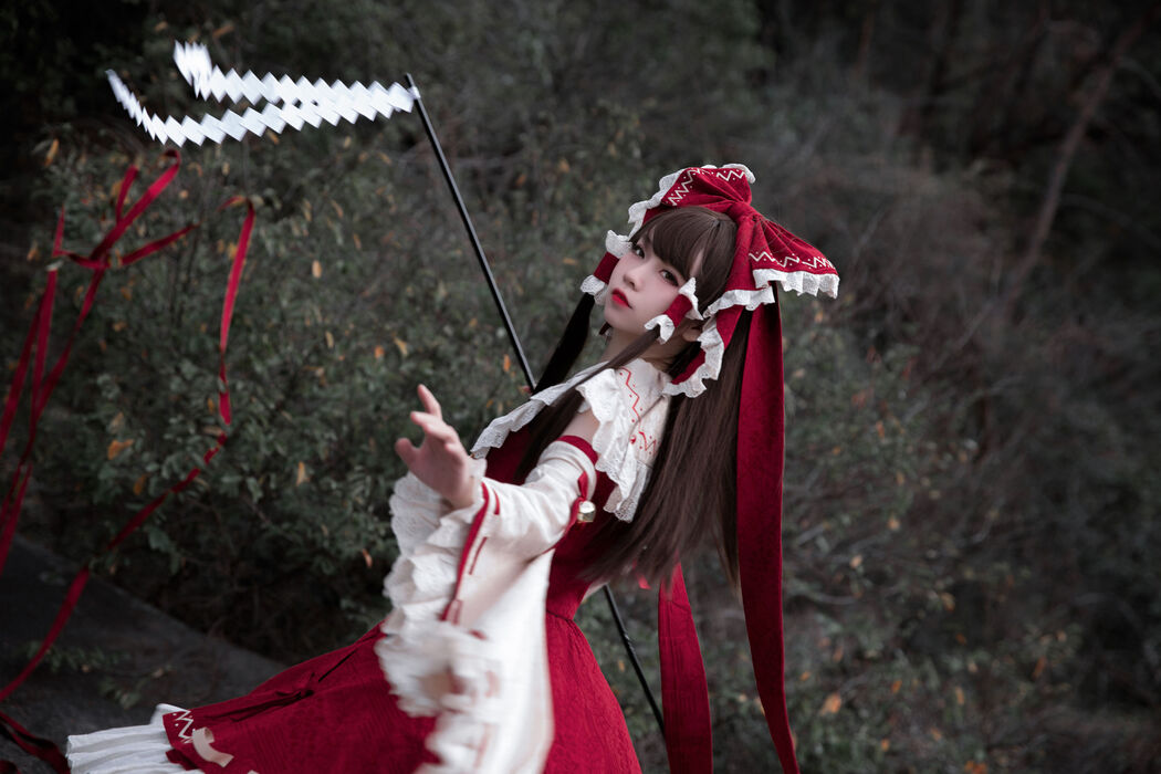 [Net Red COSER Photo] Anime blogger G44 will not be hurt - Reimu