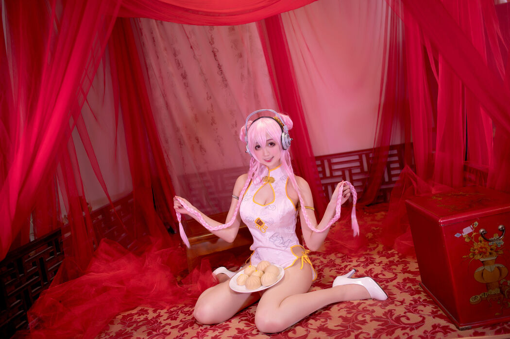 [Internet celebrity COSER photo] Zhou Ji is a cute bunny - cheongsam Soniko Cover Photo