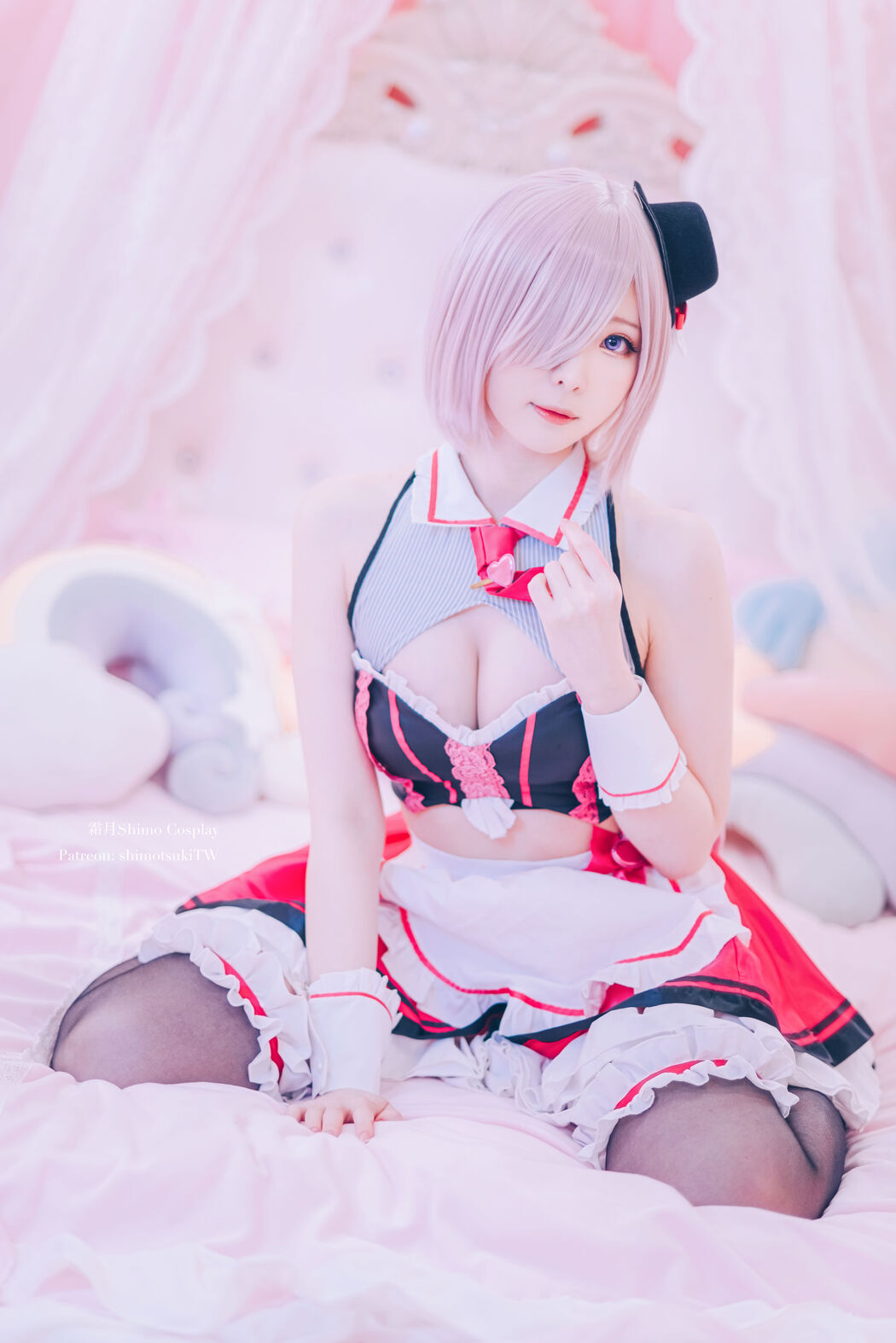 [Internet celebrity COSER photo] Weibo girl Zhishuangyue shimo - July Bonus