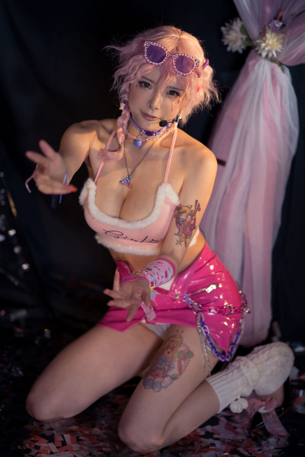 [Net Red COSER Photo] Autumn and Corgi (Xia Xiaoqiu Qiuqiu) - Little Idol