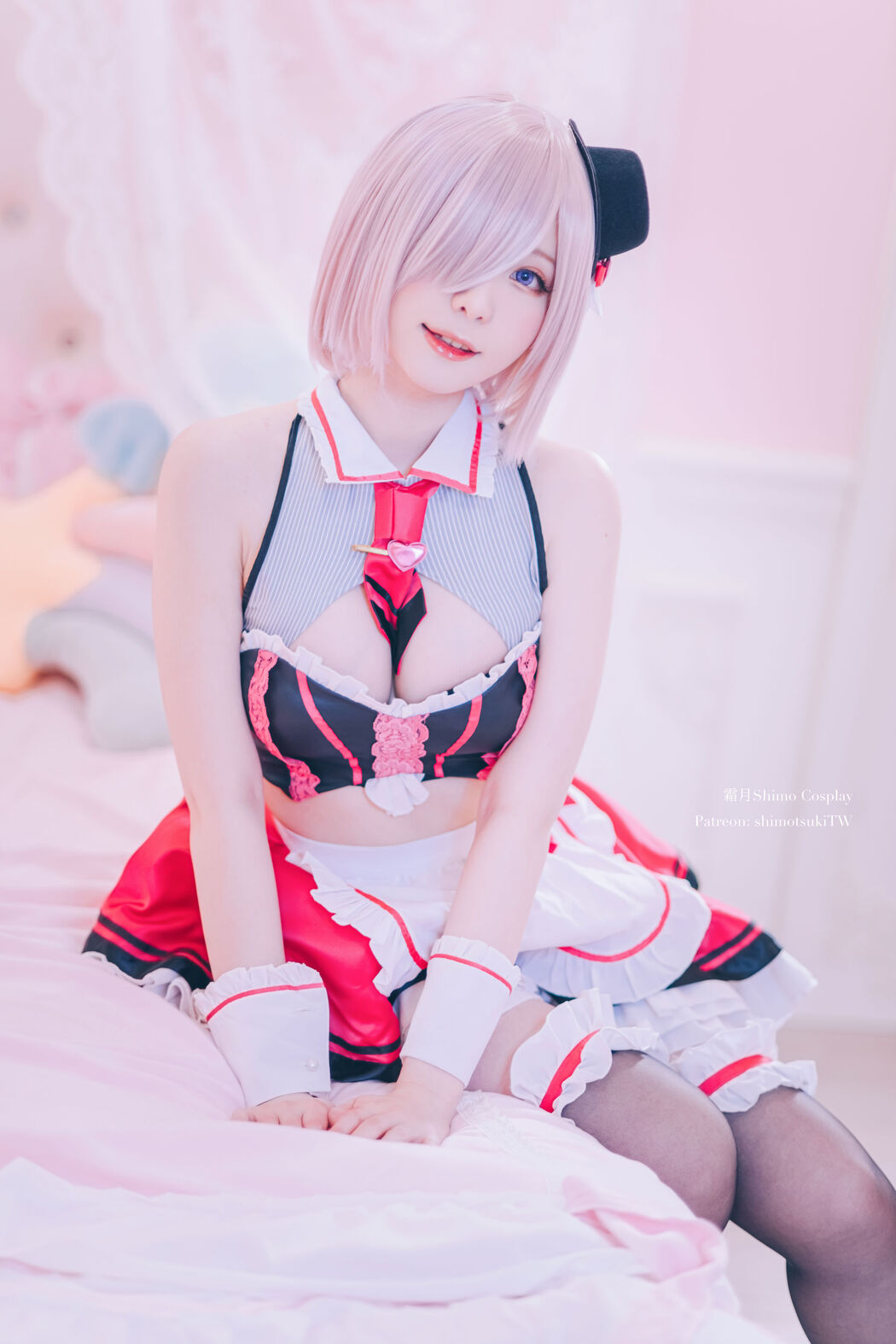 [Internet celebrity COSER photo] Weibo girl Zhishuangyue shimo - July Bonus