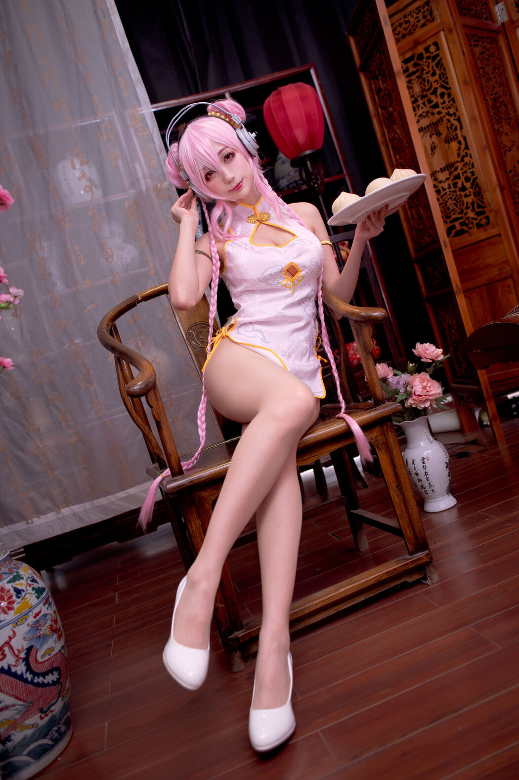 [Internet celebrity COSER photo] Zhou Ji is a cute bunny - cheongsam Soniko