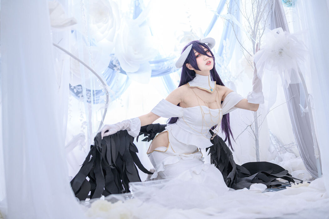 [Internet celebrity COSER photo] Zhou Ji is a cute bunny - Albedo