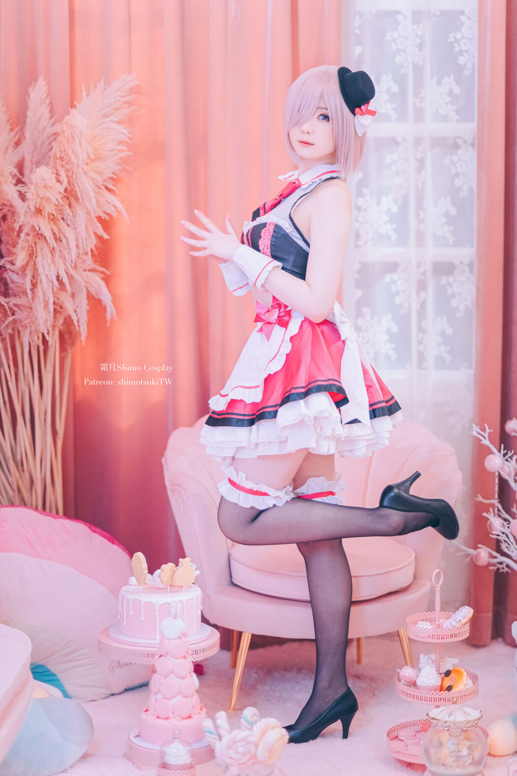 [Internet celebrity COSER photo] Weibo girl Zhishuangyue shimo - July Bonus