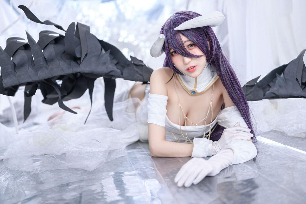 [Internet celebrity COSER photo] Zhou Ji is a cute bunny - Albedo