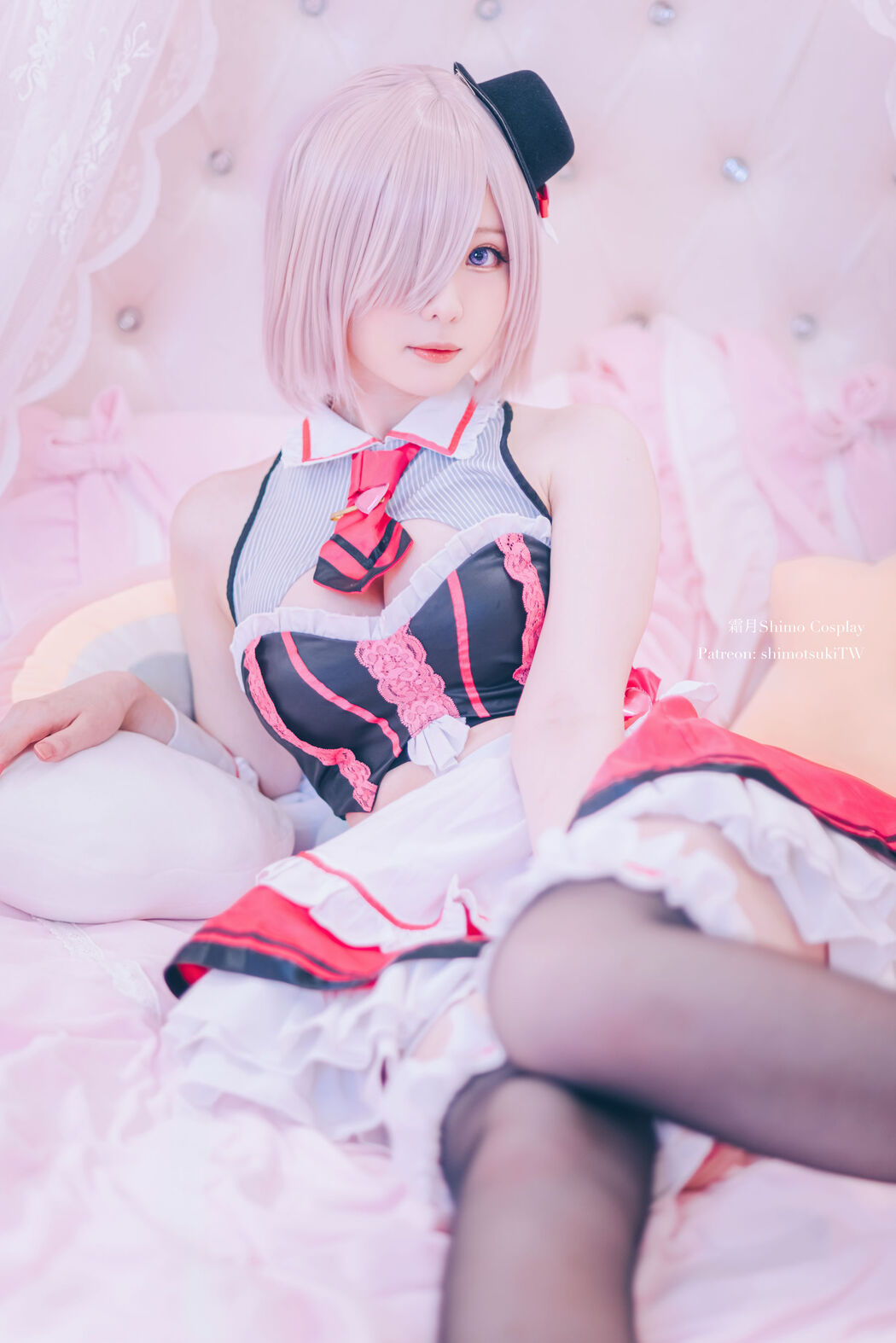 [Internet celebrity COSER photo] Weibo girl Zhishuangyue shimo - July Bonus
