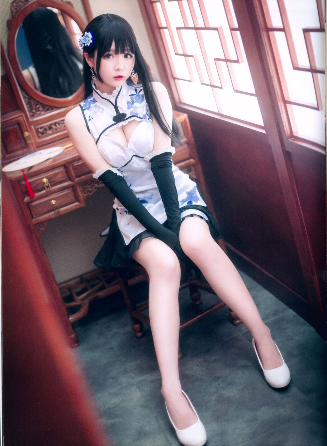 [Internet celebrity COSER photo] Weibo girl Zhishuangyue shimo-Fantasy Jinpingmei