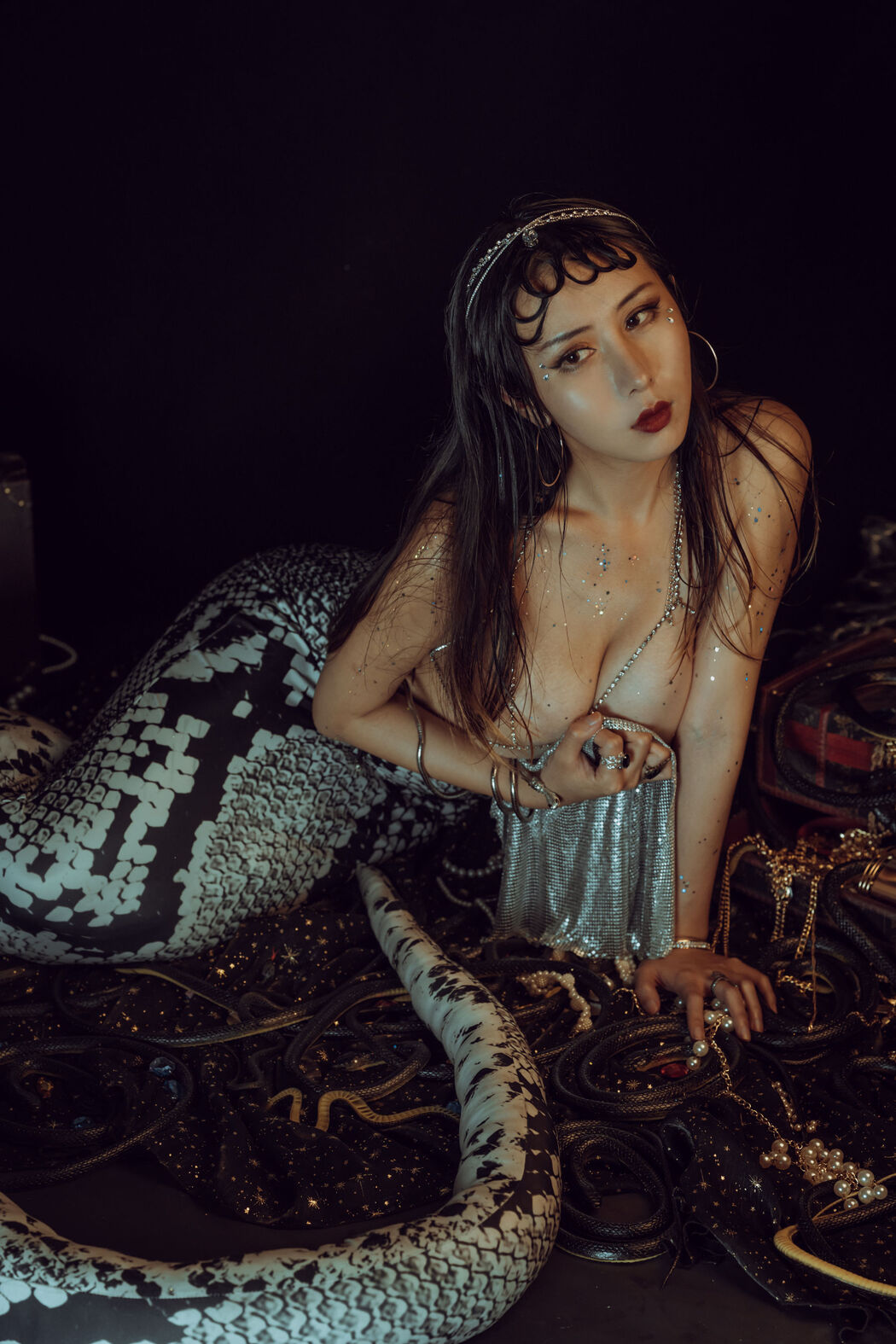 [Net Red COSER Photo] Yunxixi - Milk Peach Snake Ji