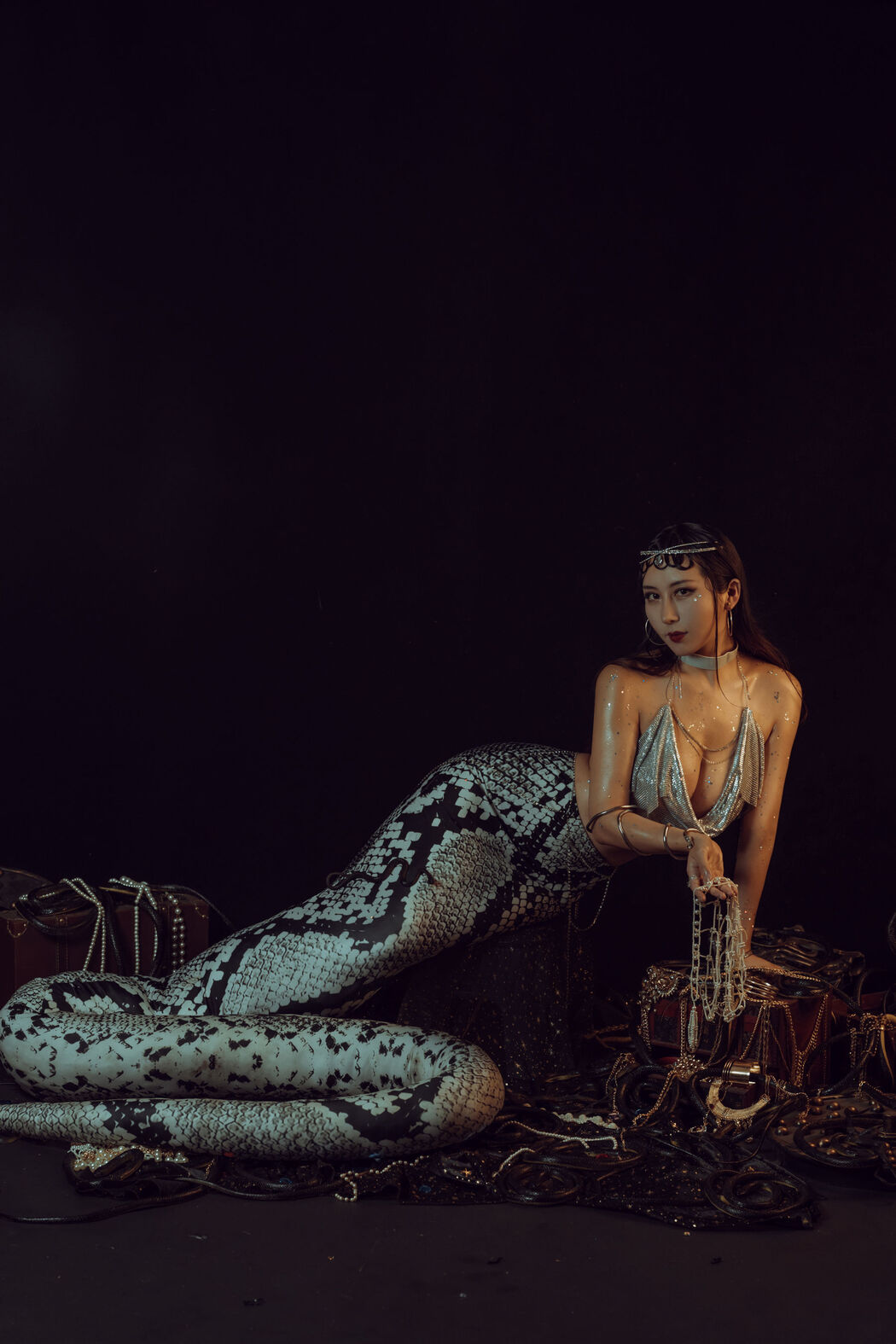 [Net Red COSER Photo] Yunxixi - Milk Peach Snake Ji