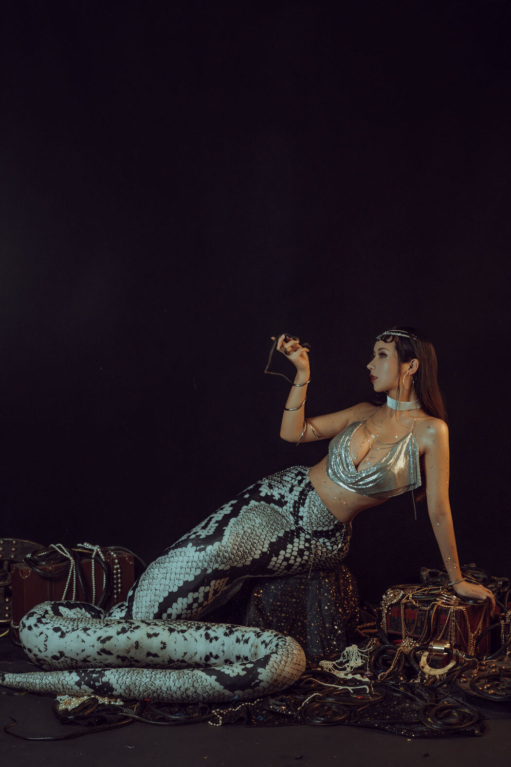 [Net Red COSER Photo] Yunxixi - Milk Peach Snake Ji