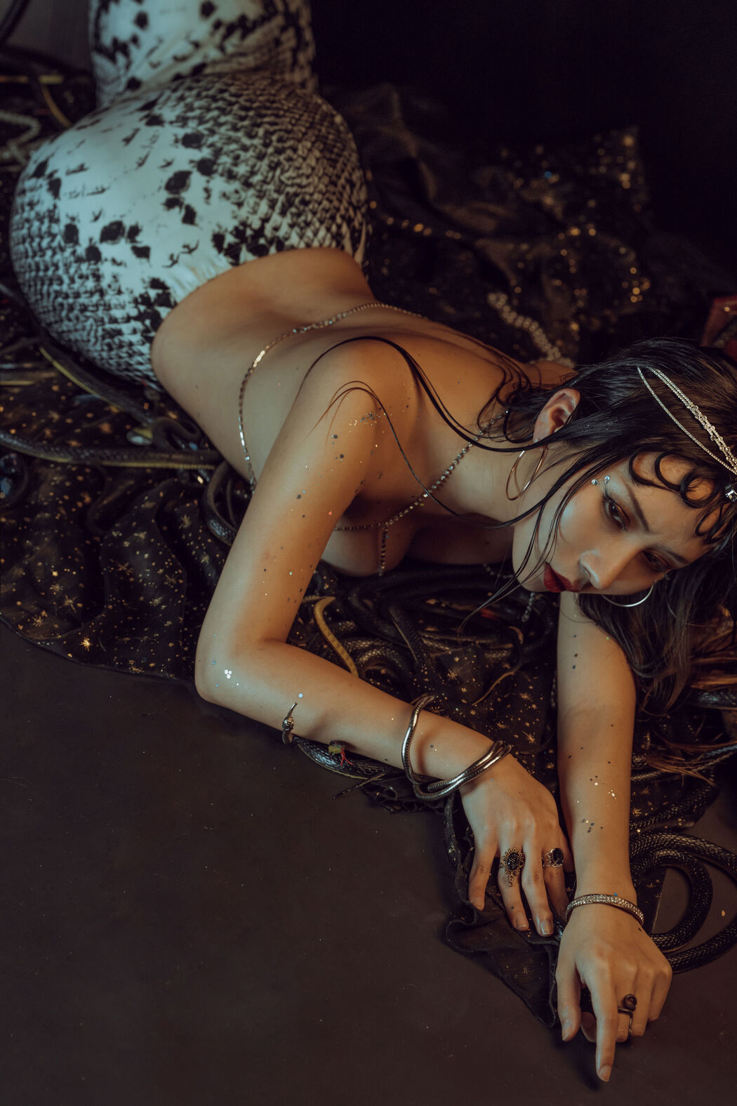 [Net Red COSER Photo] Yunxixi - Milk Peach Snake Ji