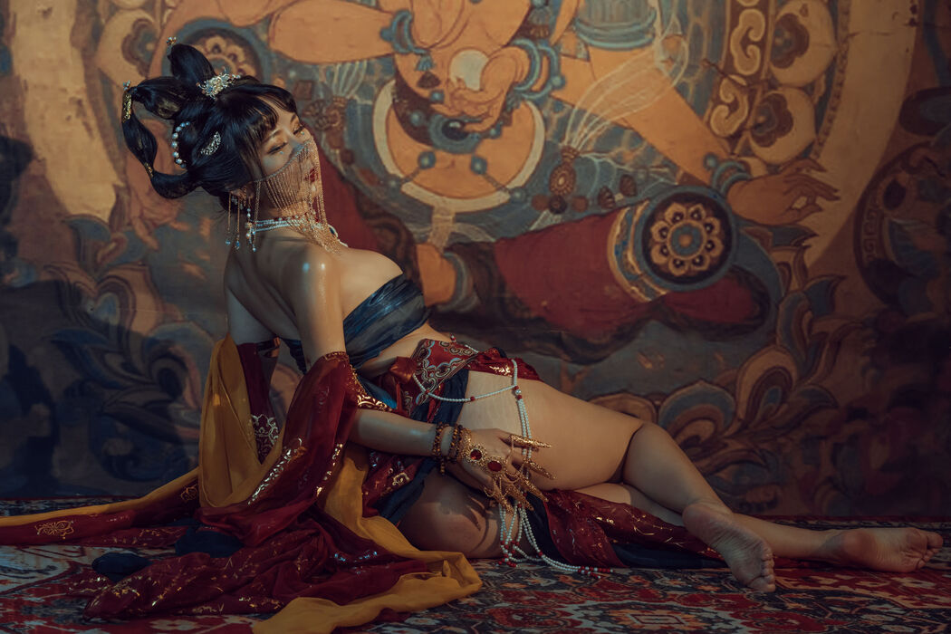 [Internet celebrity COSER photo] Yunxixi - Dunhuang